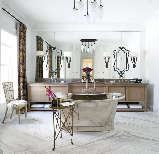 A Glamorous Toronto Bathroom and Architectural Harmony