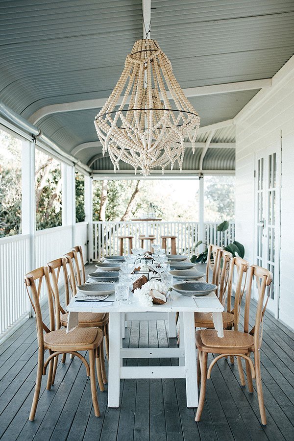 Hosting and Dinnerware: Summer Breeze Party with Coconuts and Coral