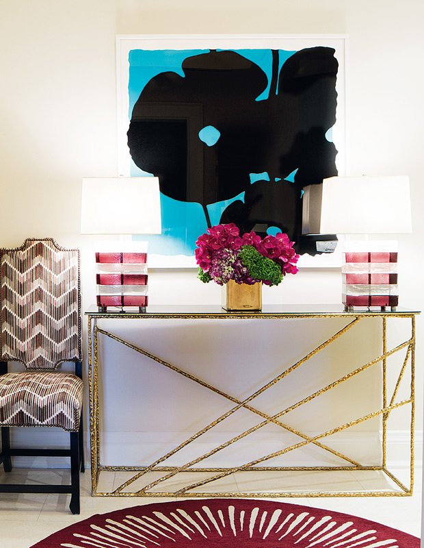 An Antique-Filled Pied-à-Terre with Contemporary Flair